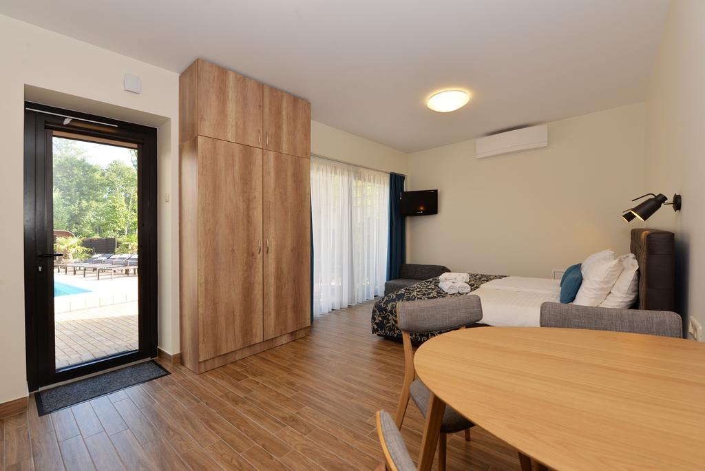 Skorpiono Vila Palanga Bilik gambar